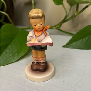 Goebel Hummel “Honor Student” #2087/B TMK-8 | Young Boy with Book | Teacher Gift